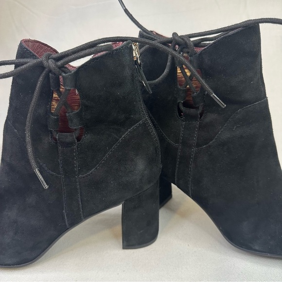 ONO Jutra Suede Heeled Ankle Boot Black 7.5 - Picture 8 of 14